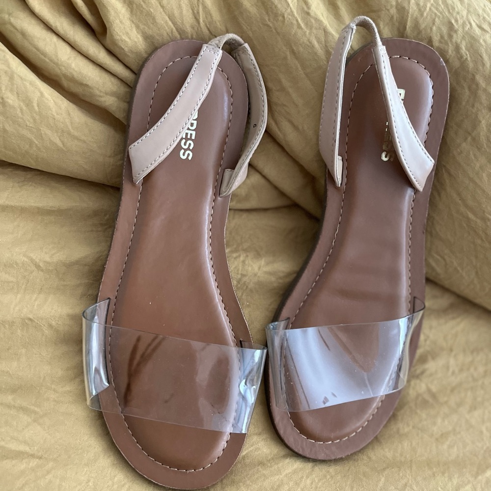 Express clear/tan size 6 sandals